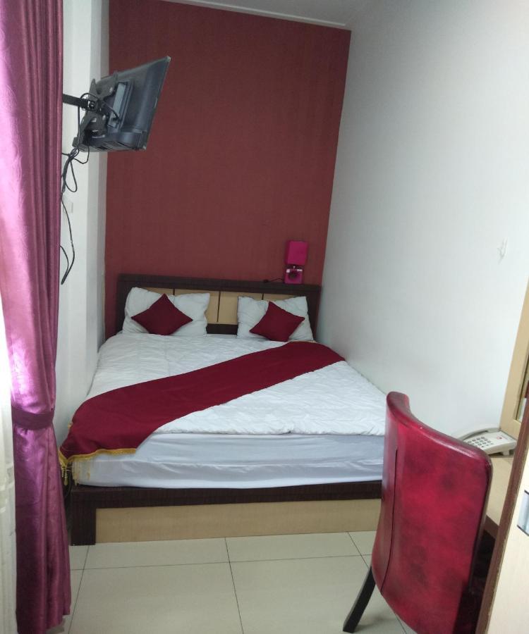 D&D Guest House & Cafe Syariah Medan Exteriér fotografie